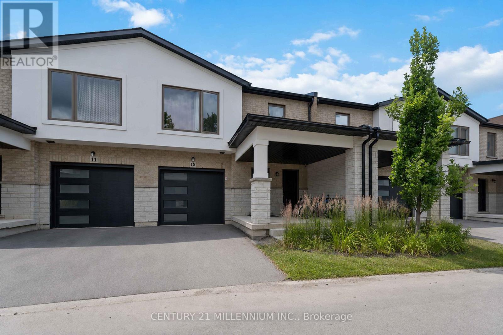 15 Alayche Trail, Welland, Ontario  L3C 0J7 - Photo 4 - X13507408