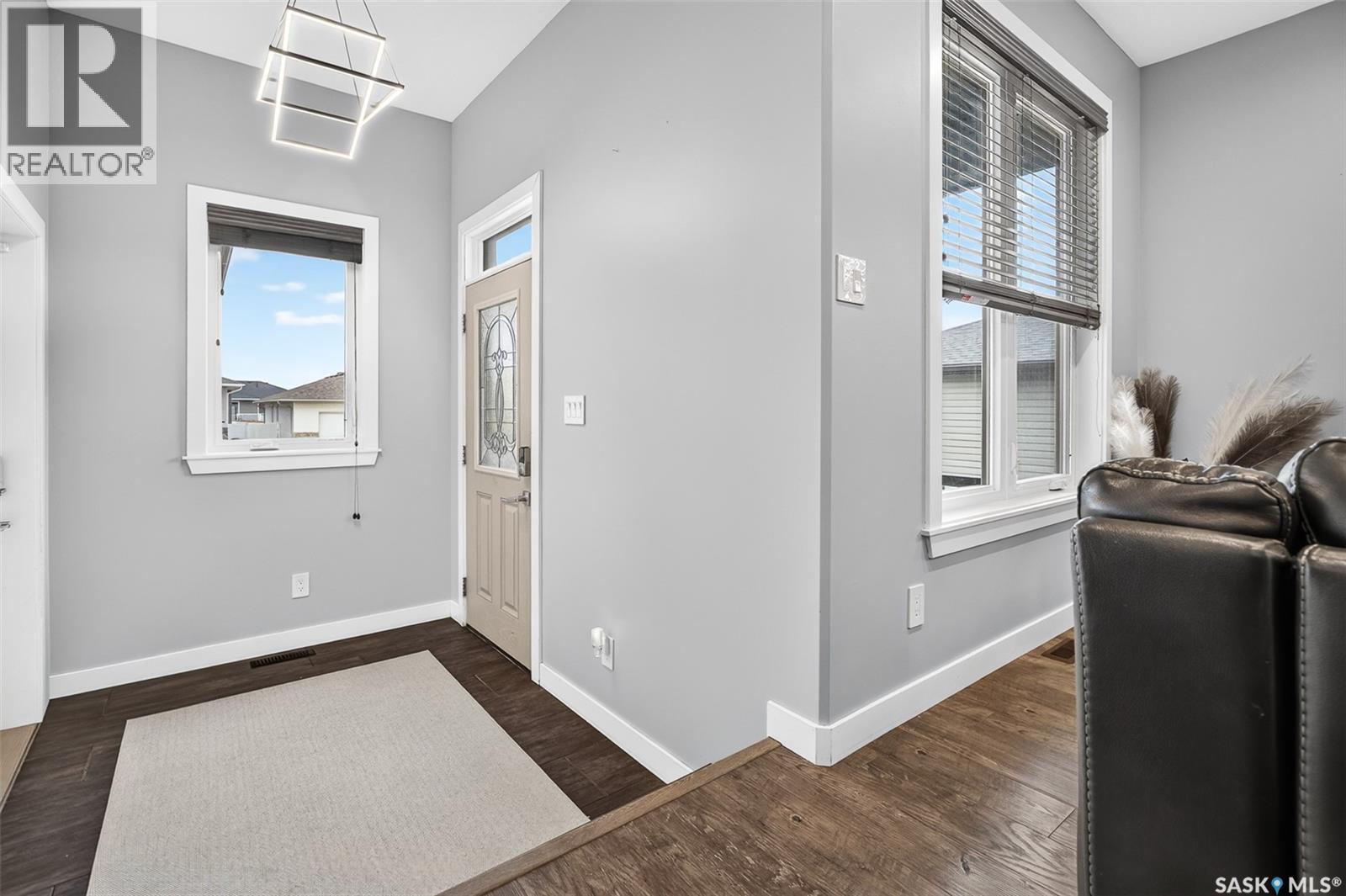 124 Everton Crescent, Moose Jaw, Saskatchewan  S6K 0A3 - Photo 4 - SK041216