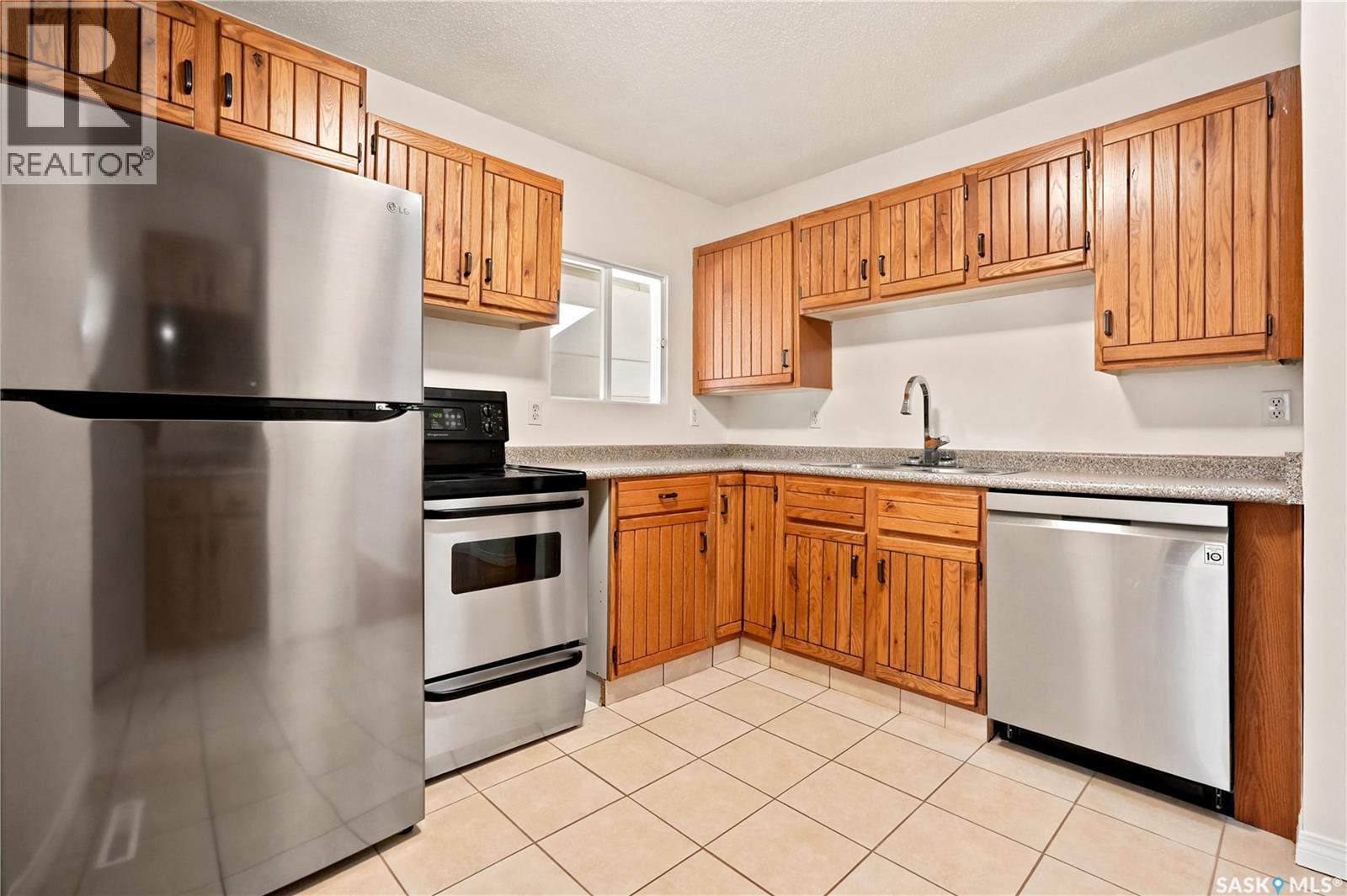 2509 Lacon Street, Regina, Saskatchewan  S4N 2A2 - Photo 12 - SK040973