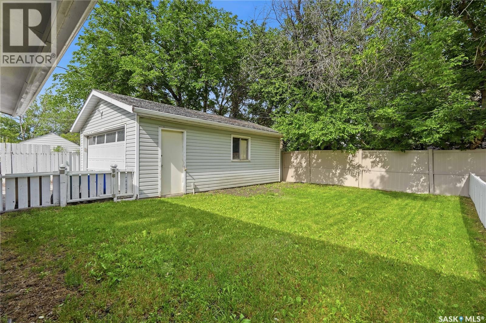2509 Lacon Street, Regina, Saskatchewan  S4N 2A2 - Photo 38 - SK040973
