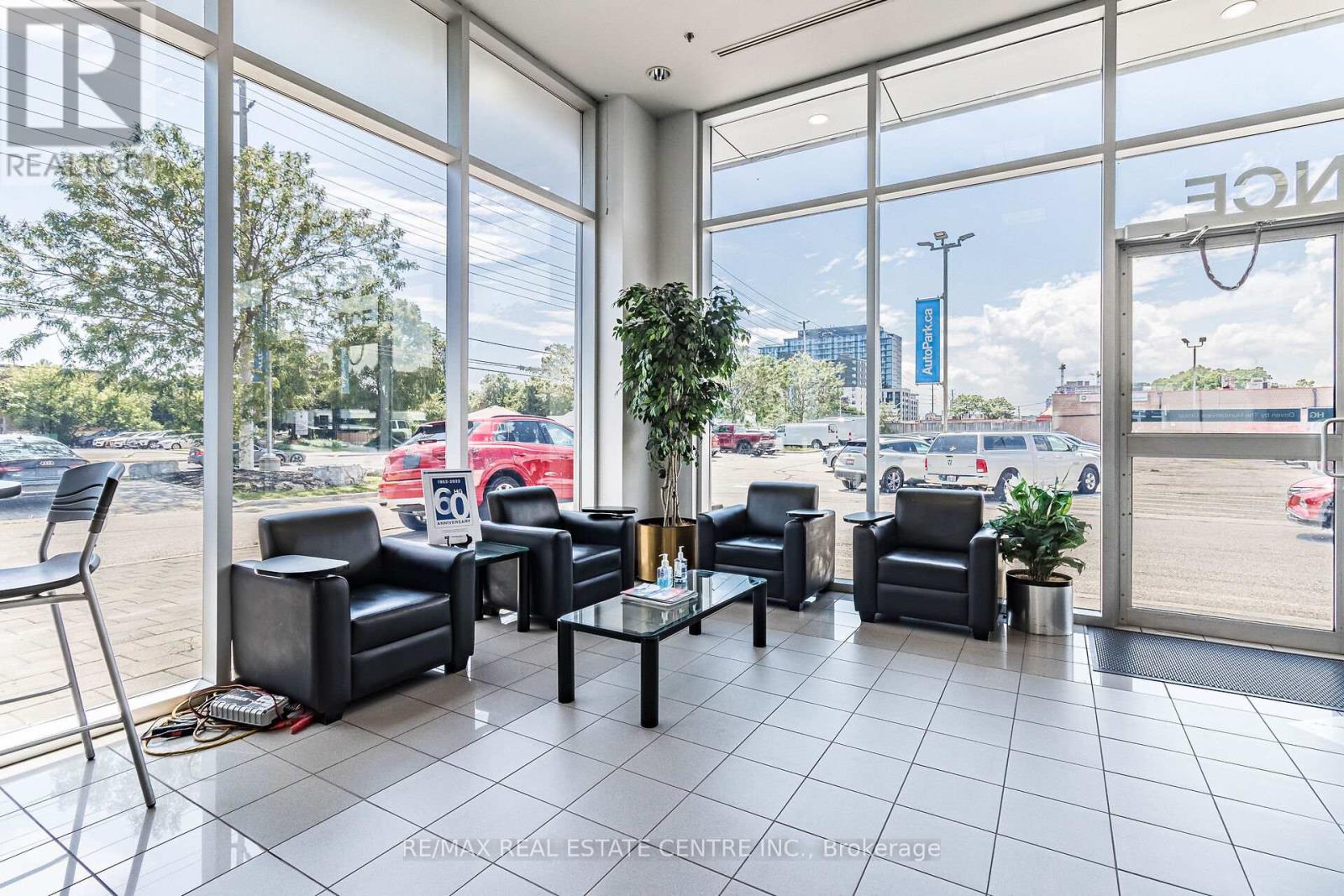 225 Dundas Street E, Mississauga, Ontario  L5A 1W8 - Photo 19 - W13511696