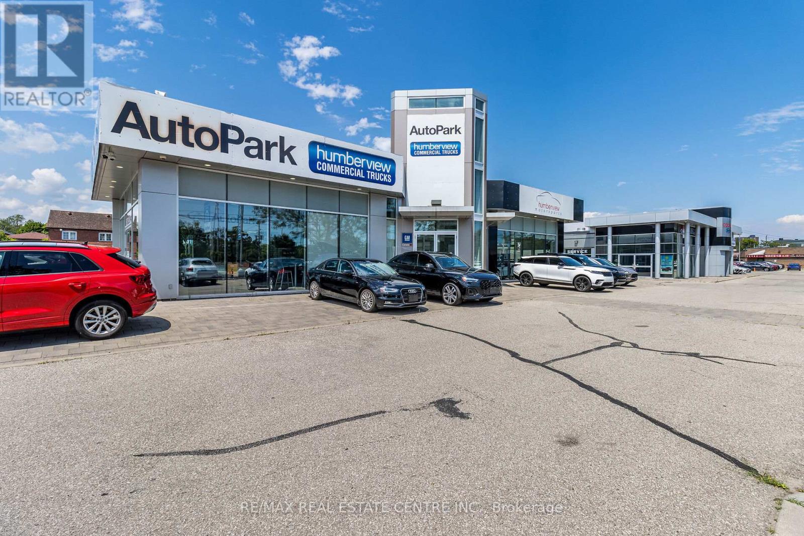 225 Dundas Street E, Mississauga, Ontario  L5A 1W8 - Photo 4 - W13511696
