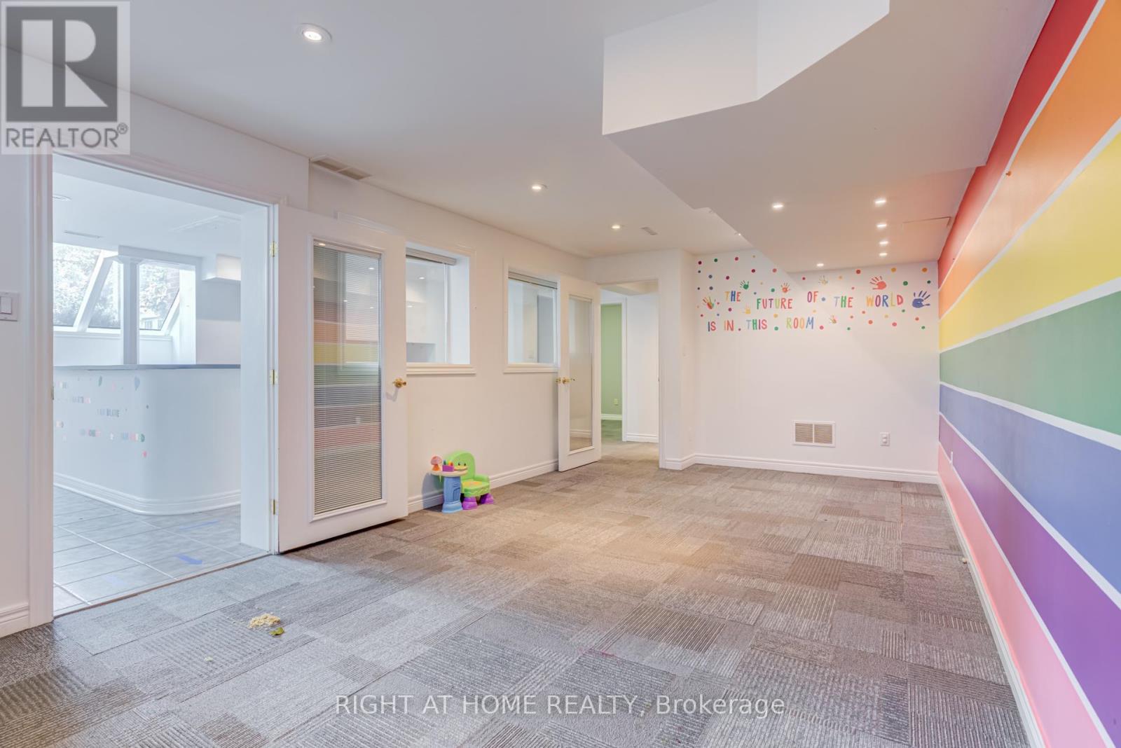 1 Rathburn Road, Toronto, Ontario M9A 3L5 - Photo 10 - W13511768