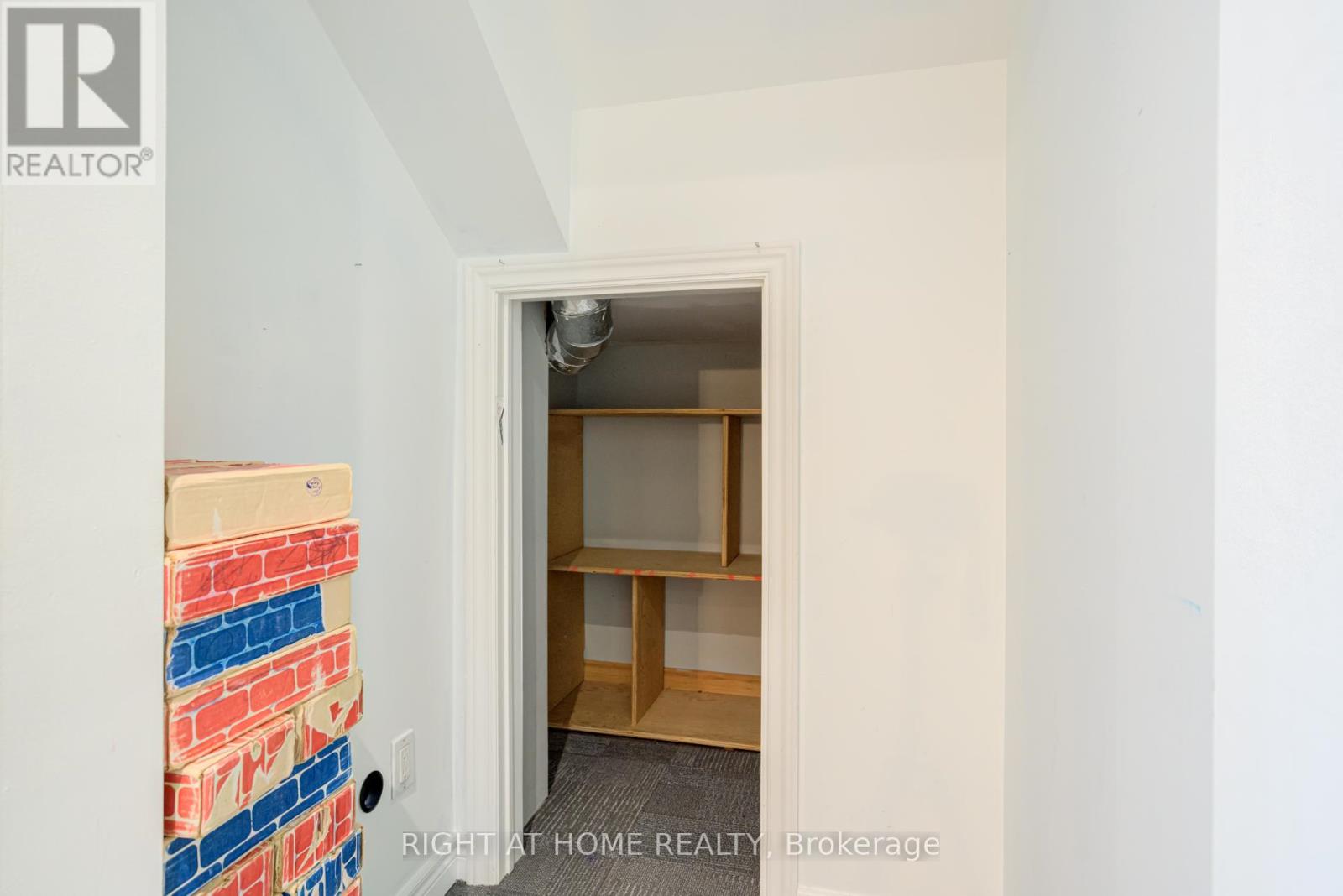 1 Rathburn Road, Toronto, Ontario M9A 3L5 - Photo 12 - W13511768