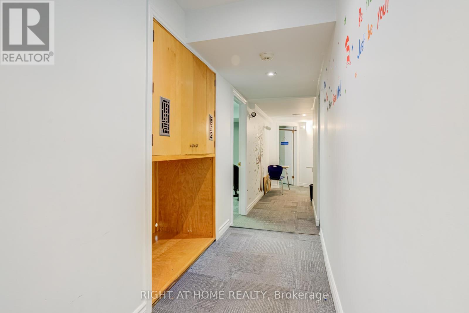 1 Rathburn Road, Toronto, Ontario M9A 3L5 - Photo 14 - W13511768
