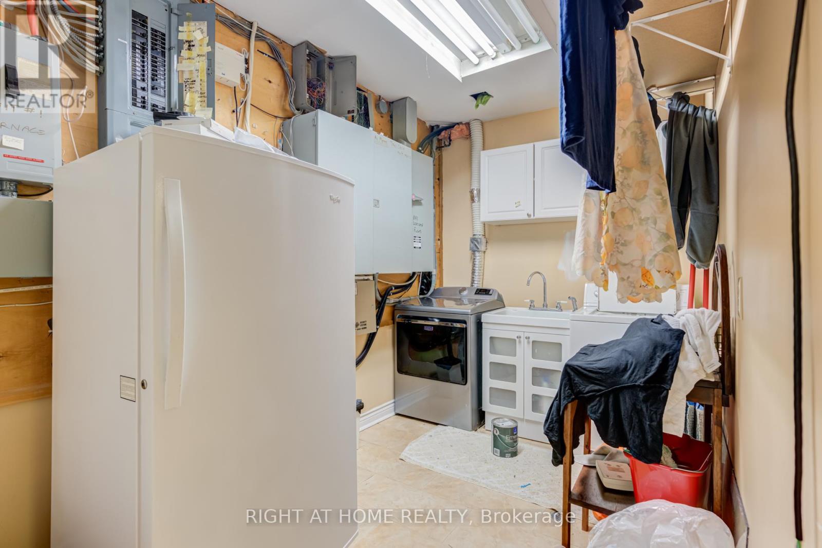 1 Rathburn Road, Toronto, Ontario M9A 3L5 - Photo 19 - W13511768