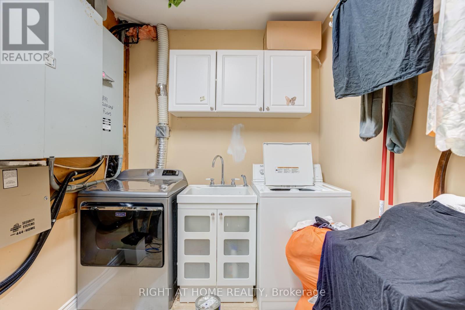 1 Rathburn Road, Toronto, Ontario M9A 3L5 - Photo 30 - W13511768