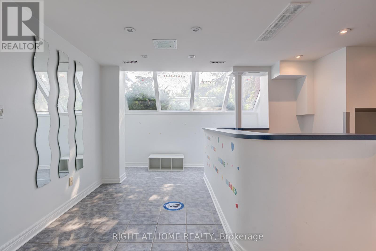 1 Rathburn Road, Toronto, Ontario M9A 3L5 - Photo 41 - W13511768
