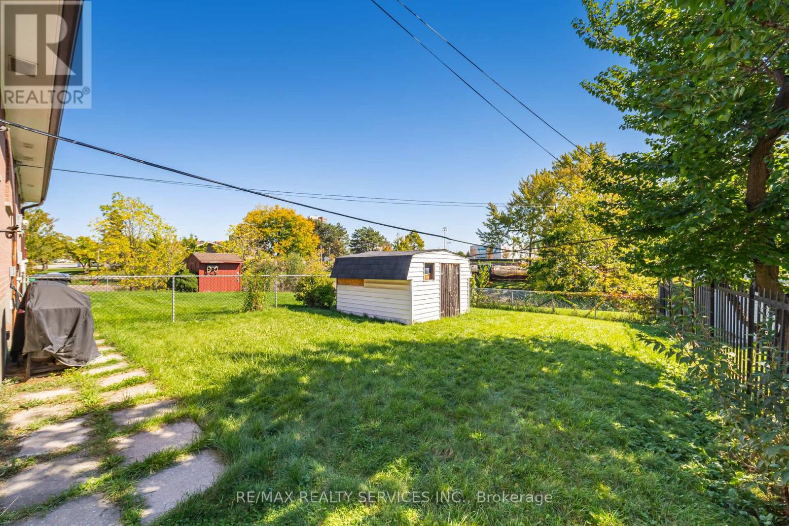 61 Avondale Boulevard, Brampton, Ontario  L6T 1H1 - Photo 26 - W13511818