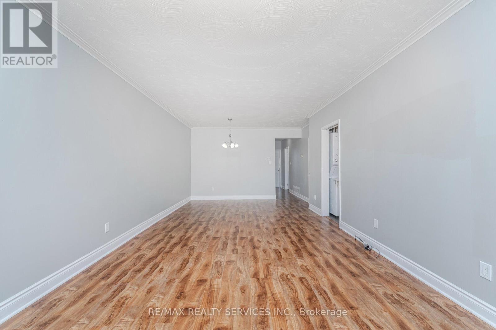61 Avondale Boulevard, Brampton, Ontario  L6T 1H1 - Photo 8 - W13511818