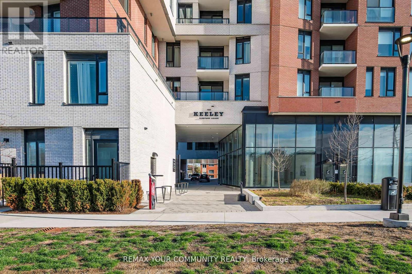 614 - 3100 Keele Street, Toronto, Ontario M3M 0E1 - Photo 2 - W13511854