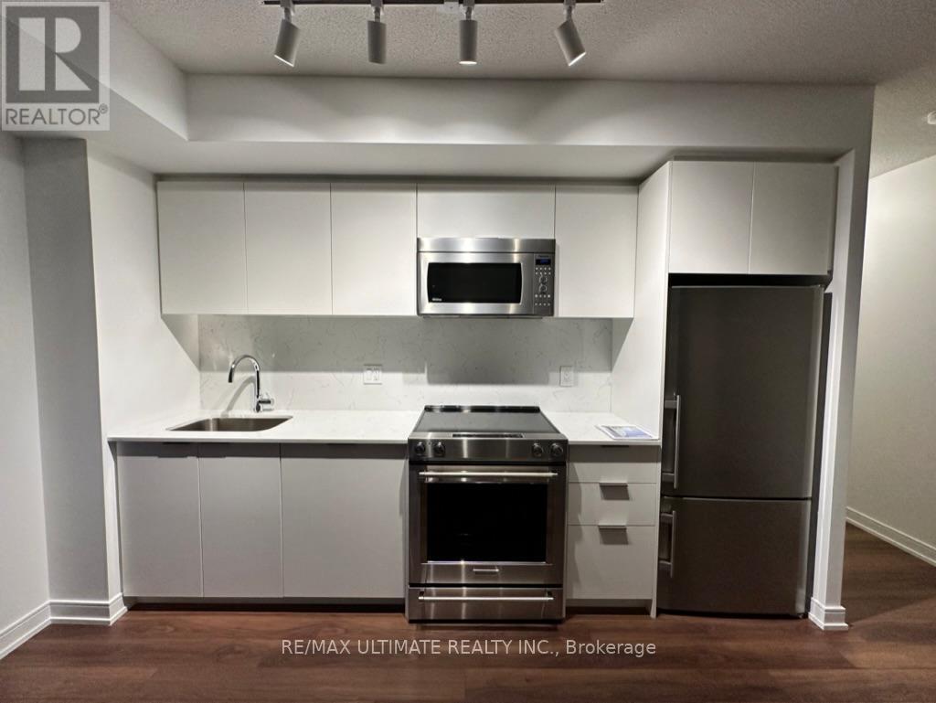 1902 - 30 Samuel Wood Way, Toronto, Ontario M9B 0C9 - Photo 2 - W13511918
