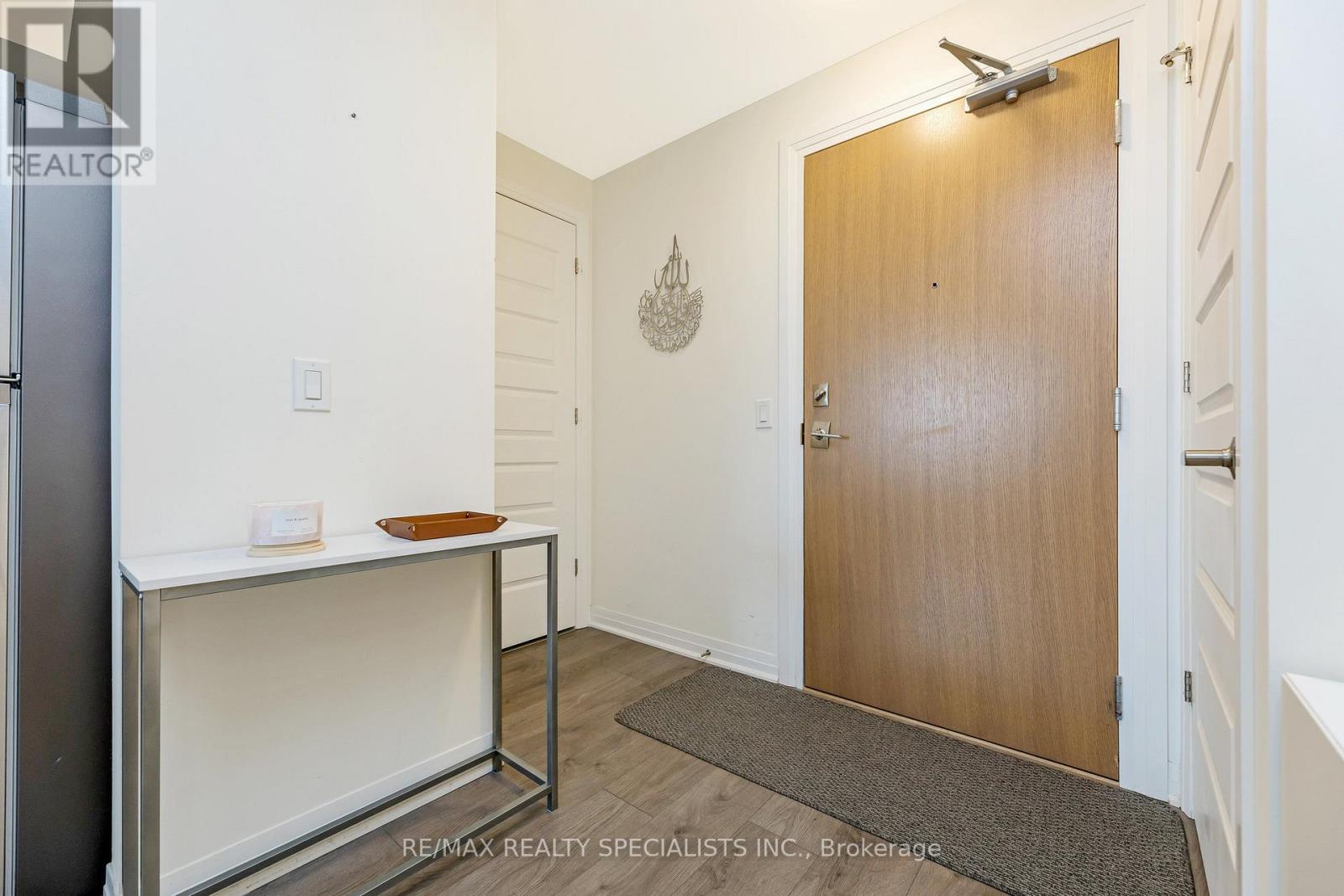 434 - 1105 LEGER WAY