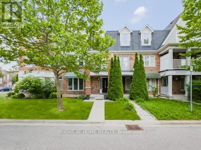 202 MAGURN GATE, Milton, Ontario