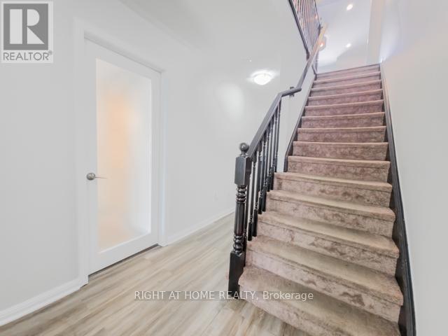 202 Magurn Gate, Milton, Ontario  L9T 7B4 - Photo 12 - W13511982