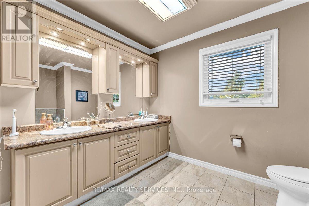 13 Corkett Drive, Brampton, Ontario L6X 3H7 - Photo 27 - W13512020