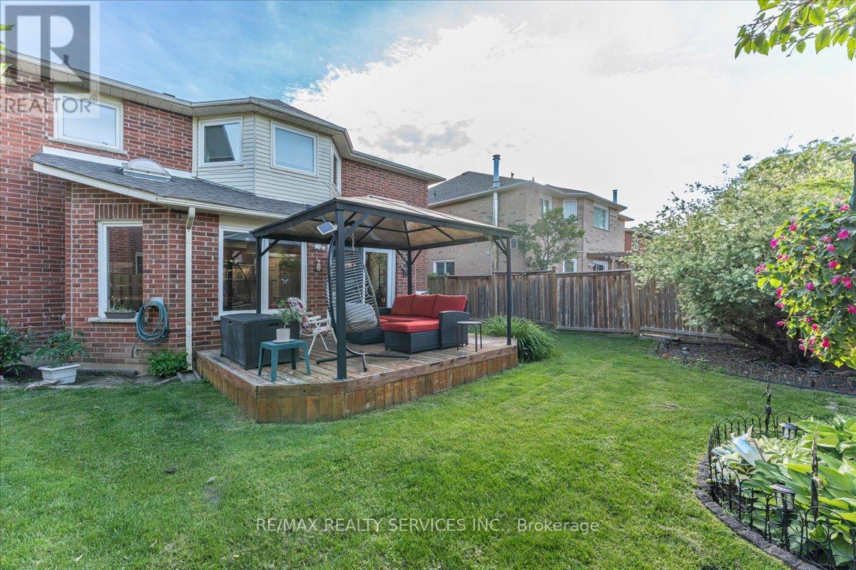 13 Corkett Drive, Brampton, Ontario L6X 3H7 - Photo 42 - W13512020