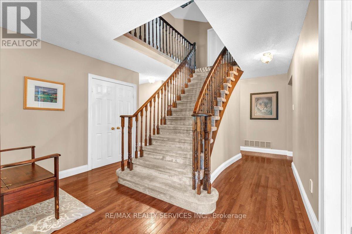13 Corkett Drive, Brampton, Ontario L6X 3H7 - Photo 8 - W13512020