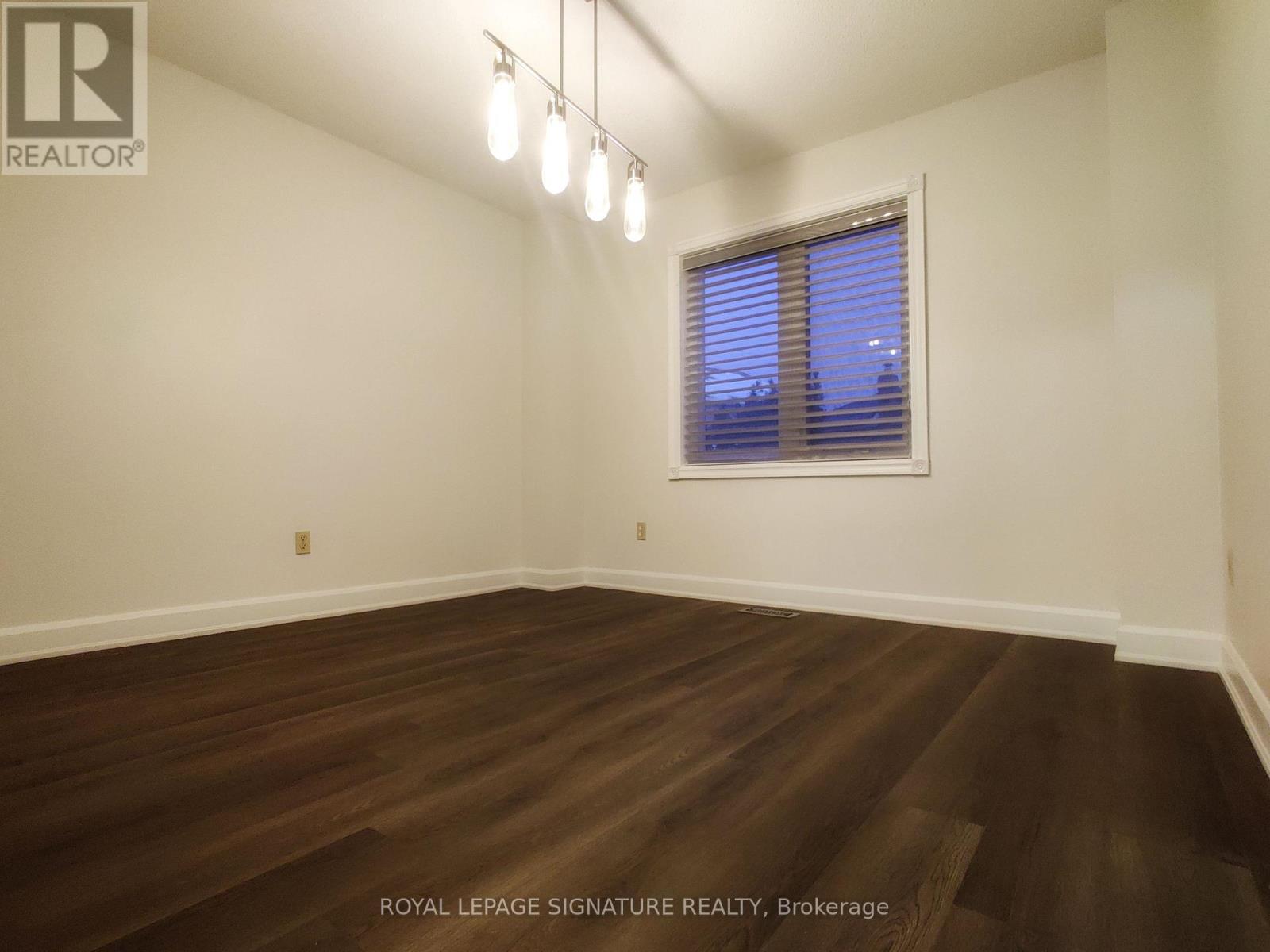 Upper - 2966 Caradoc Lane, Oakville, Ontario  L6J 6V6 - Photo 14 - W13512074