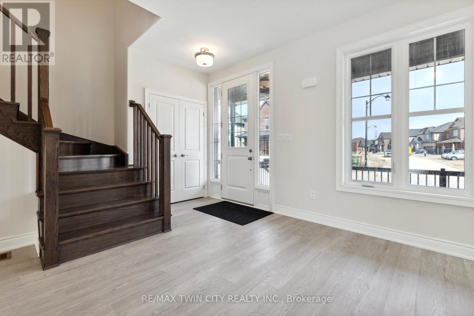1083 Rippingale Trail, Peterborough, Ontario  K9H 0C4 - Photo 6 - X13511740