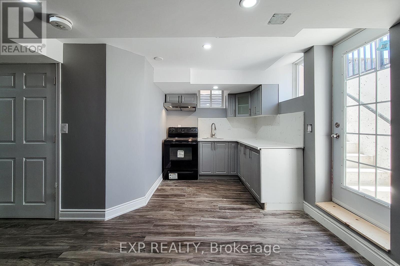 Bsmnt - 108 Warner Lane, Brantford, Ontario  N3T 0J3 - Photo 8 - X13511812