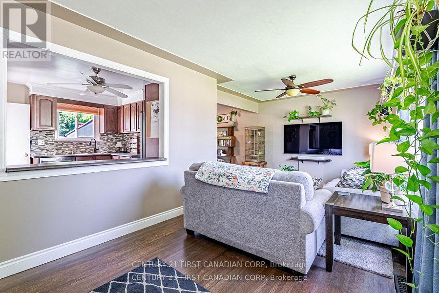 212 King Edward Avenue, London South, Ontario  N5Z 3T7 - Photo 8 - X13512228