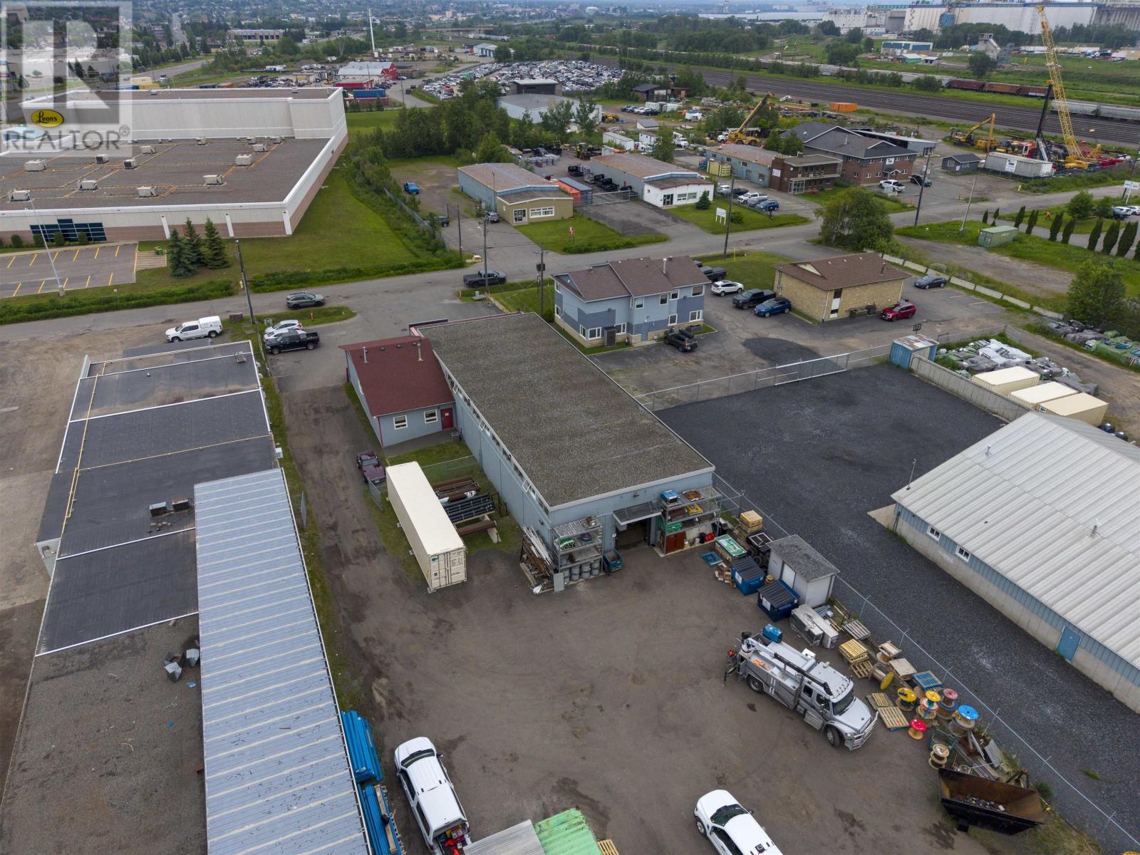 387 Mooney Ave, Thunder Bay, Ontario  P7B 5L5 - Photo 3 - TB2601755