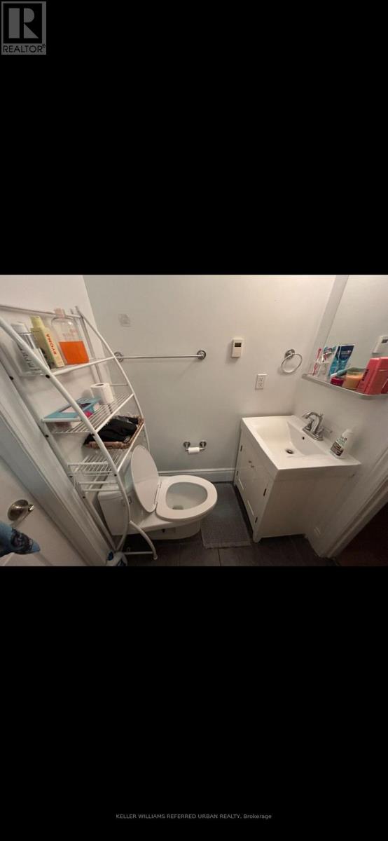3 - 252 Major Street, Toronto, Ontario  M5S 2L6 - Photo 12 - C13507512