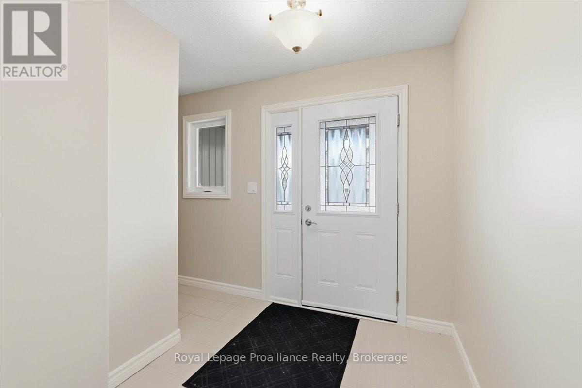 60 Conger Drive, Prince Edward County, Ontario  K0K 3L0 - Photo 5 - X13511934