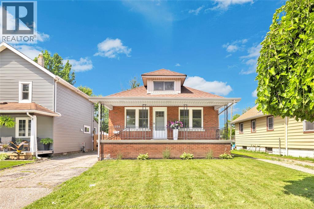 1209 Curry Avenue, Windsor, Ontario  N9B 2C8 - Photo 2 - 26015751