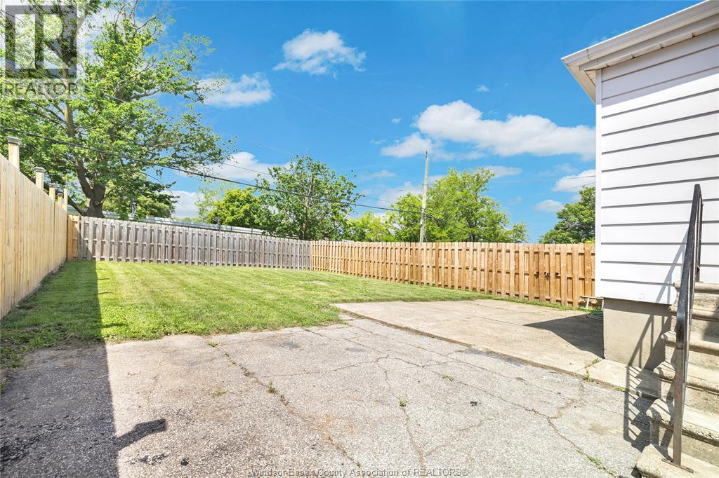 1209 Curry Avenue, Windsor, Ontario  N9B 2C8 - Photo 33 - 26015751