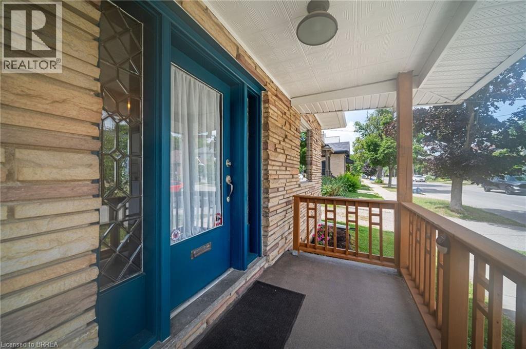 76 William Street, Brantford, Ontario  N3T 3K8 - Photo 3 - 40834348
