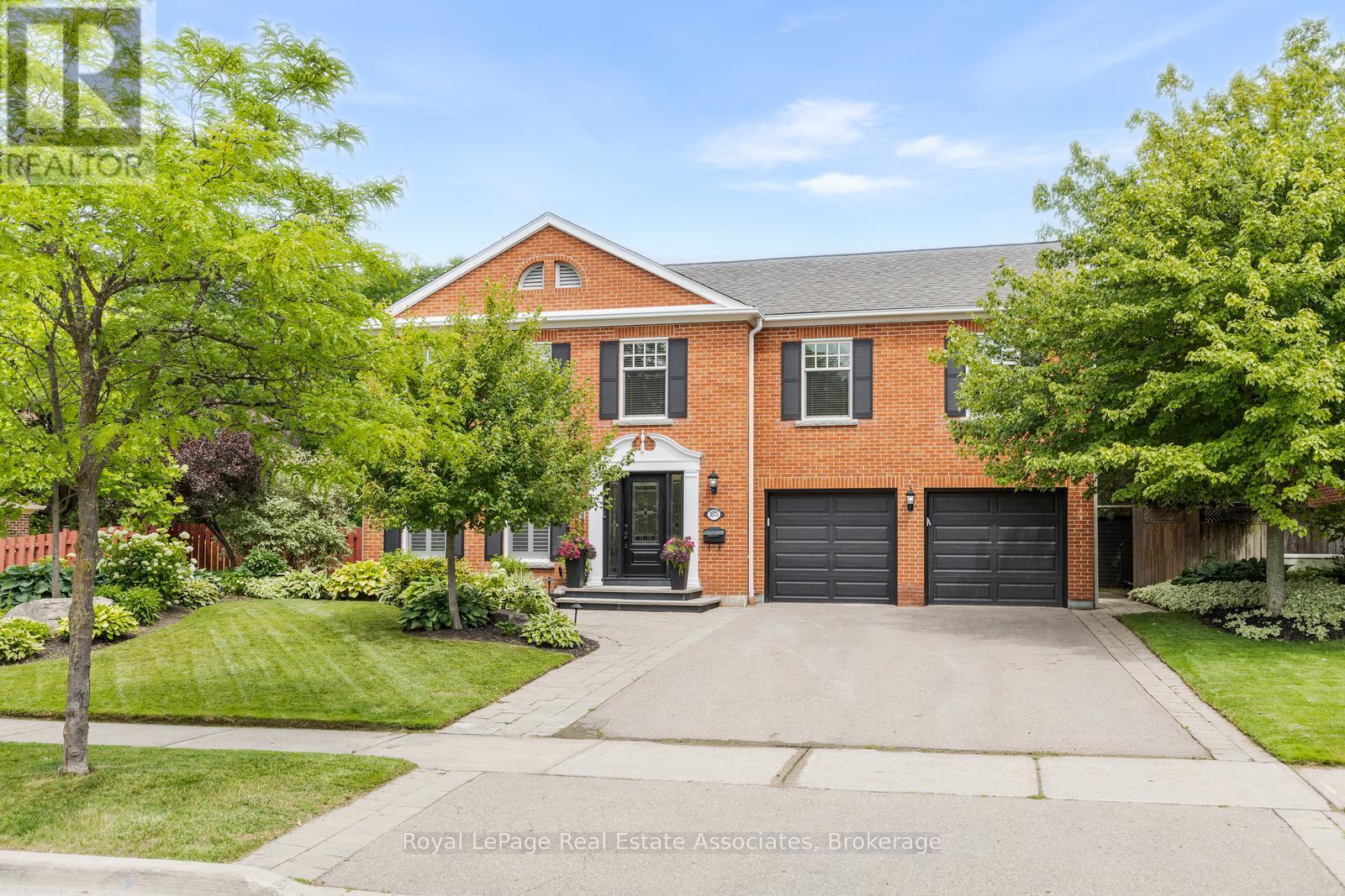 3075 Council Ring Road, Mississauga, Ontario  L5L 1N7 - Photo 3 - W13506178