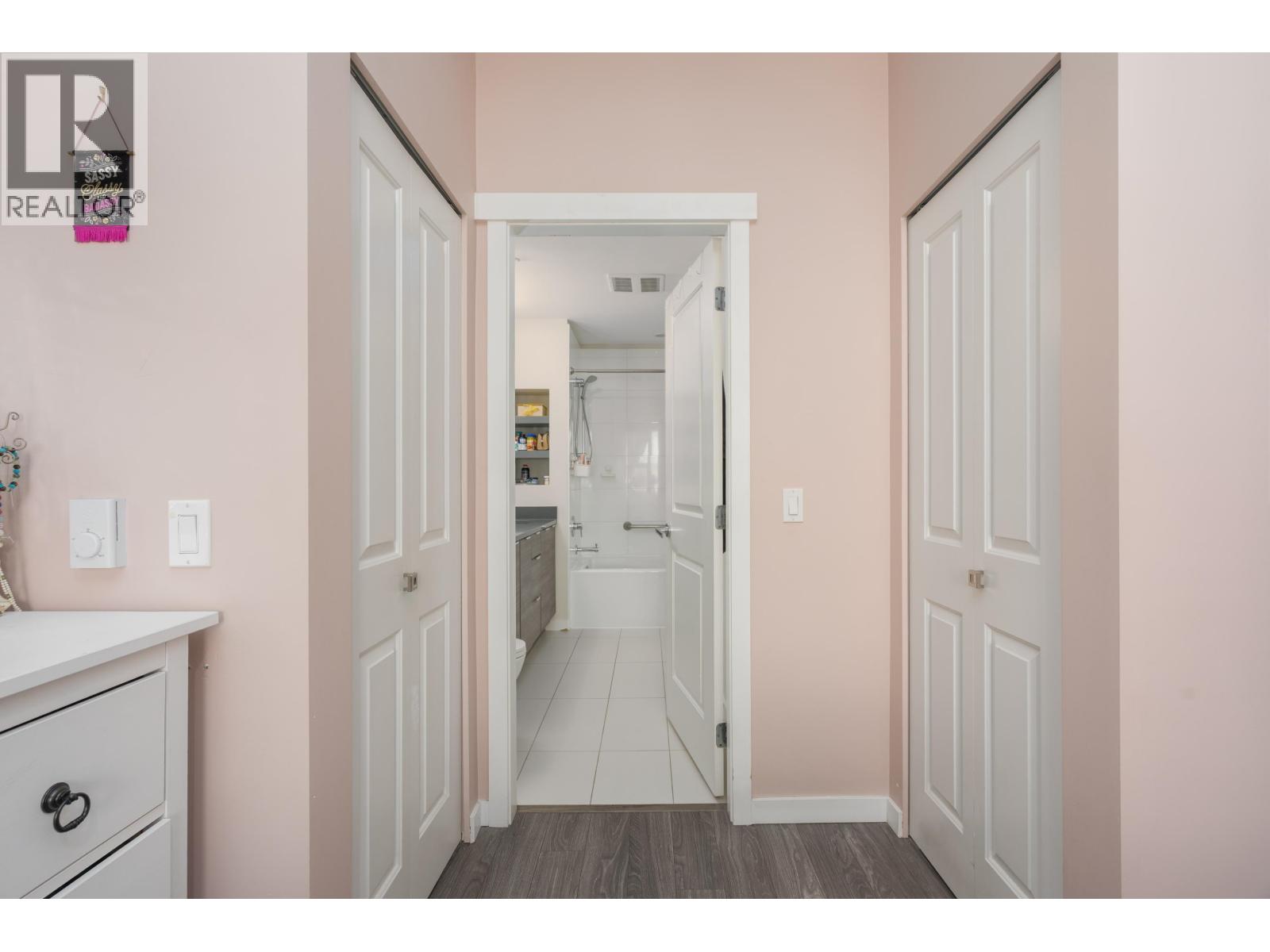 417 2665 Mountain Highway, North Vancouver, British Columbia  V7J 0A8 - Photo 11 - R3141790