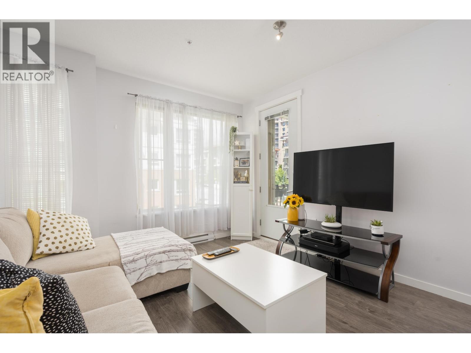 417 2665 Mountain Highway, North Vancouver, British Columbia  V7J 0A8 - Photo 6 - R3141790