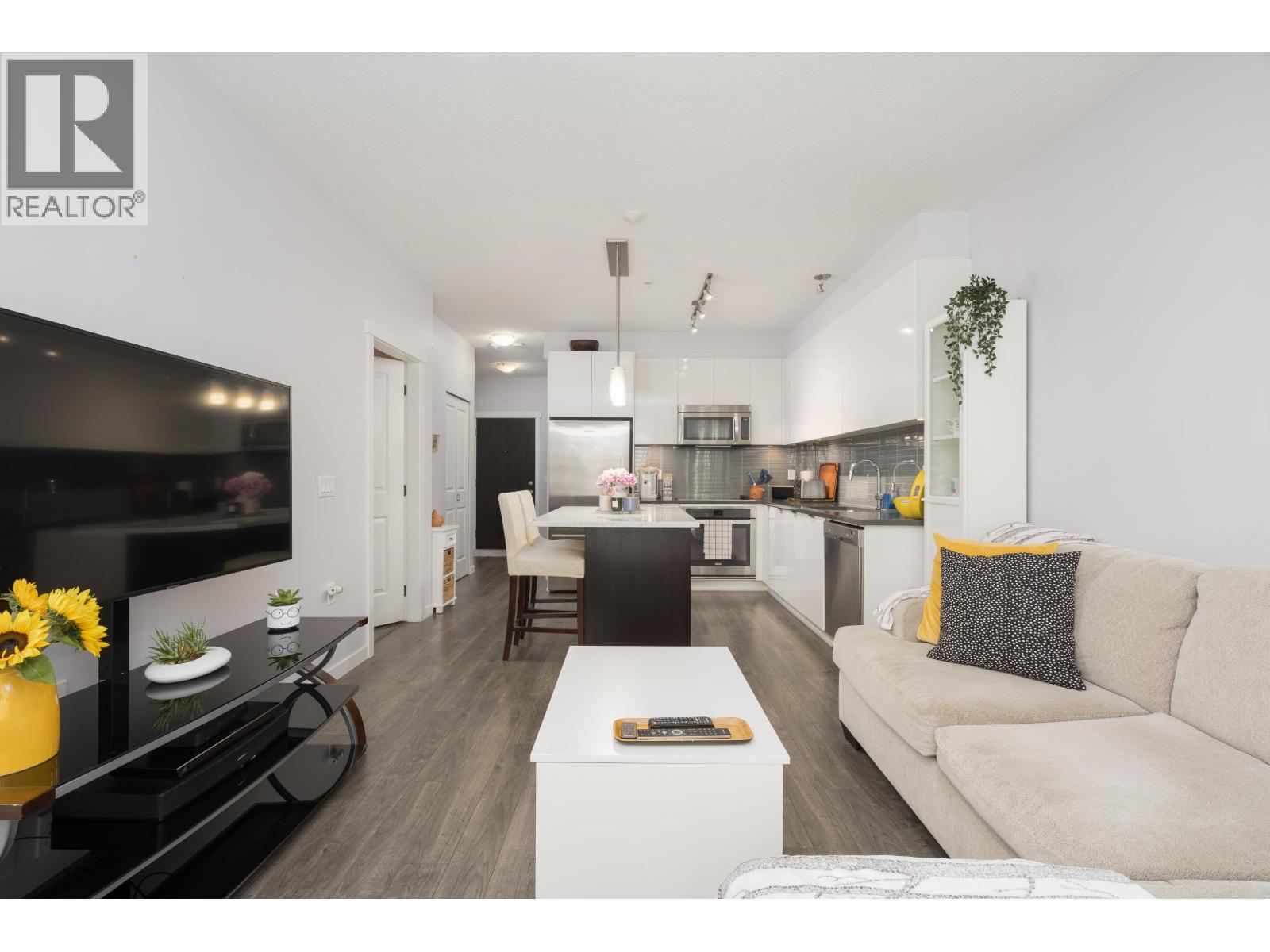 417 2665 Mountain Highway, North Vancouver, British Columbia  V7J 0A8 - Photo 7 - R3141790