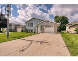 718 EDGAR STREET W, North Perth, Ontario