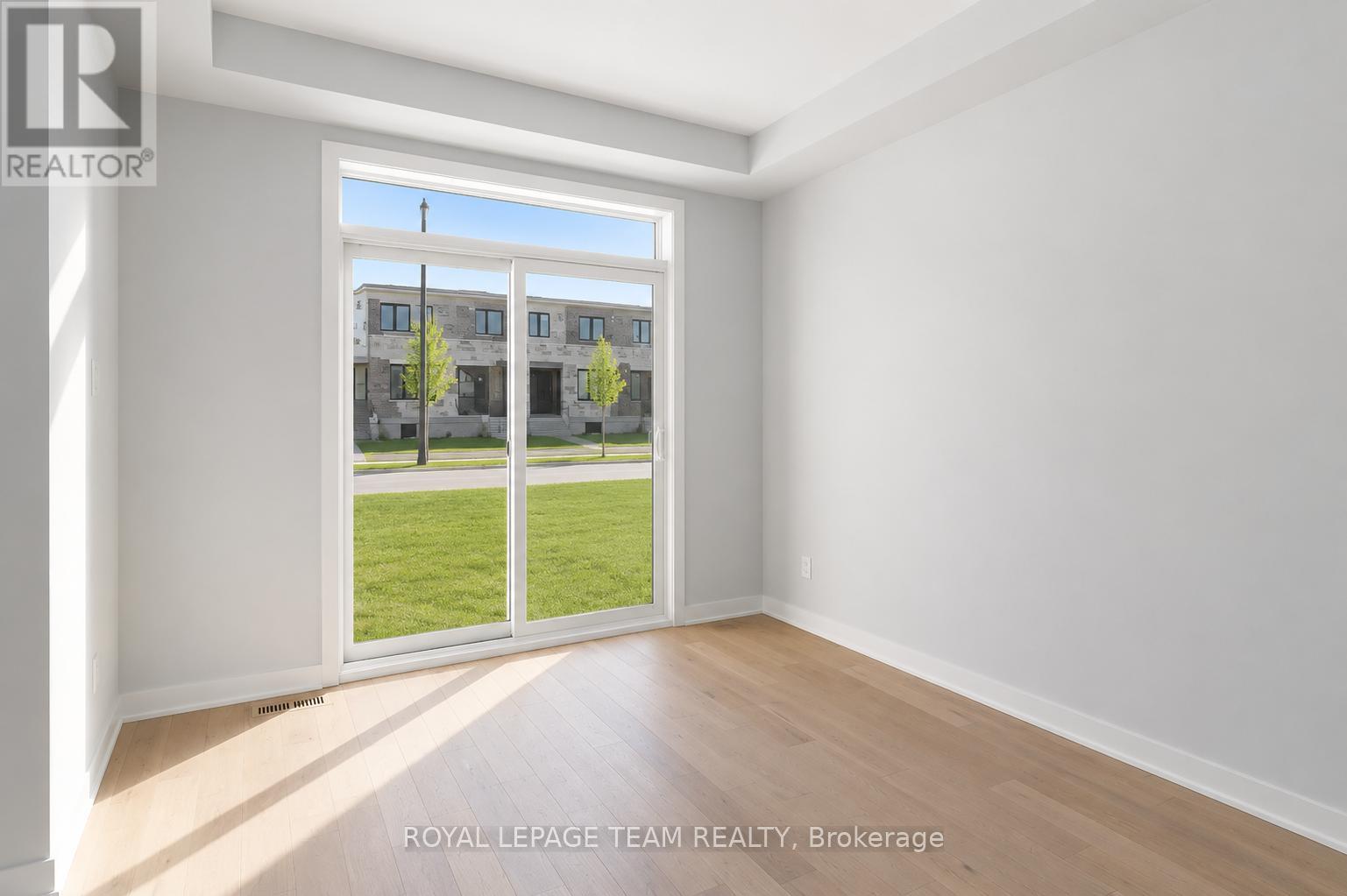 803 Crossgate Street, Ottawa, Ontario  K2J 7E3 - Photo 9 - X13512208