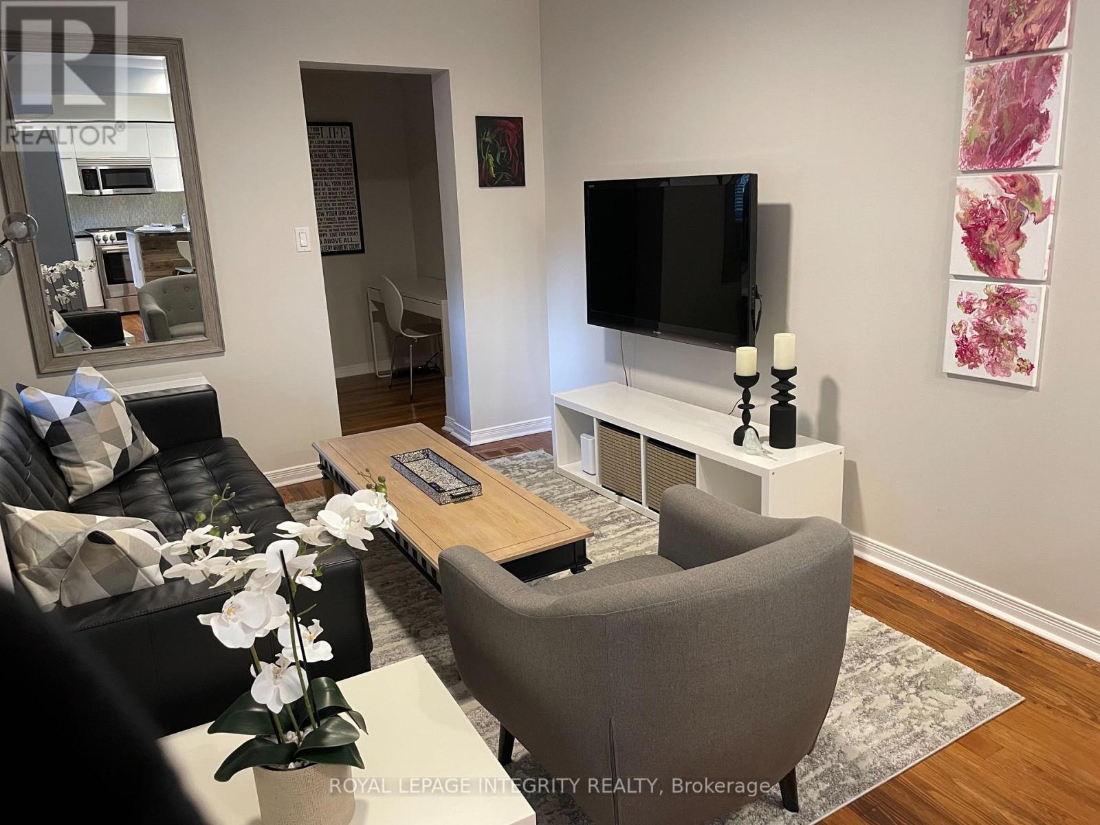 9 Holmwood Avenue, Ottawa, Ontario  K1S 2N9 - Photo 6 - X13512258