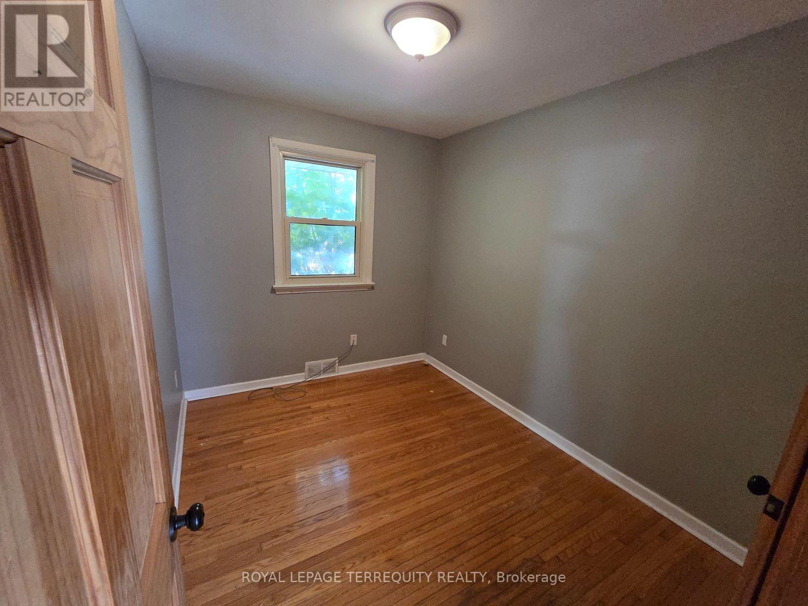 Main - 319 Hillcroft Street, Oshawa, Ontario  L1G 2M1 - Photo 8 - E13454852