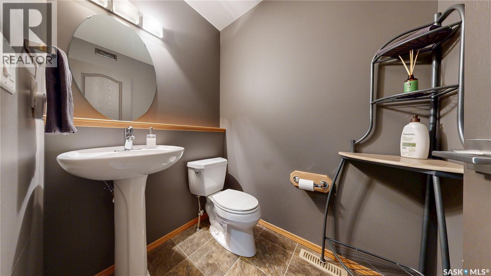3503 Sandringham Road, Regina, Saskatchewan  S4V 3C8 - Photo 18 - SK041268