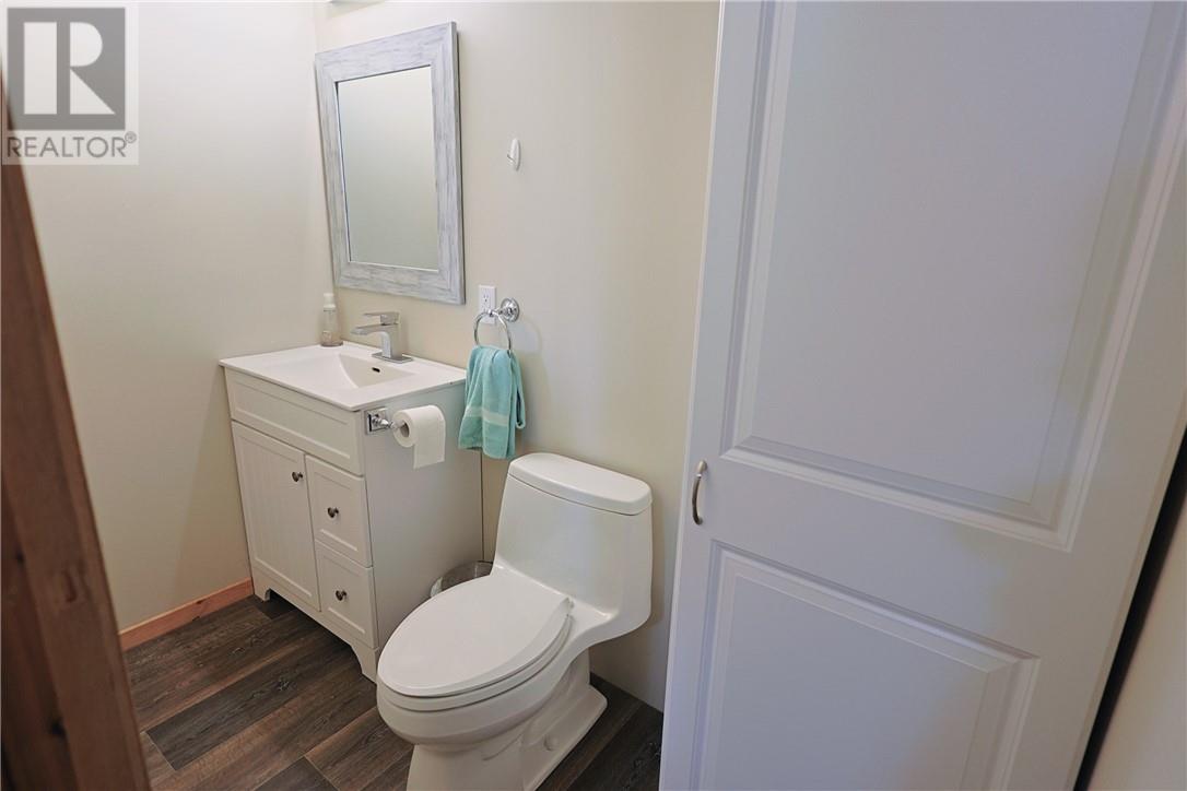 42 Elk's Club Road, Onaping, Ontario  P0M 2R0 - Photo 18 - 2128365