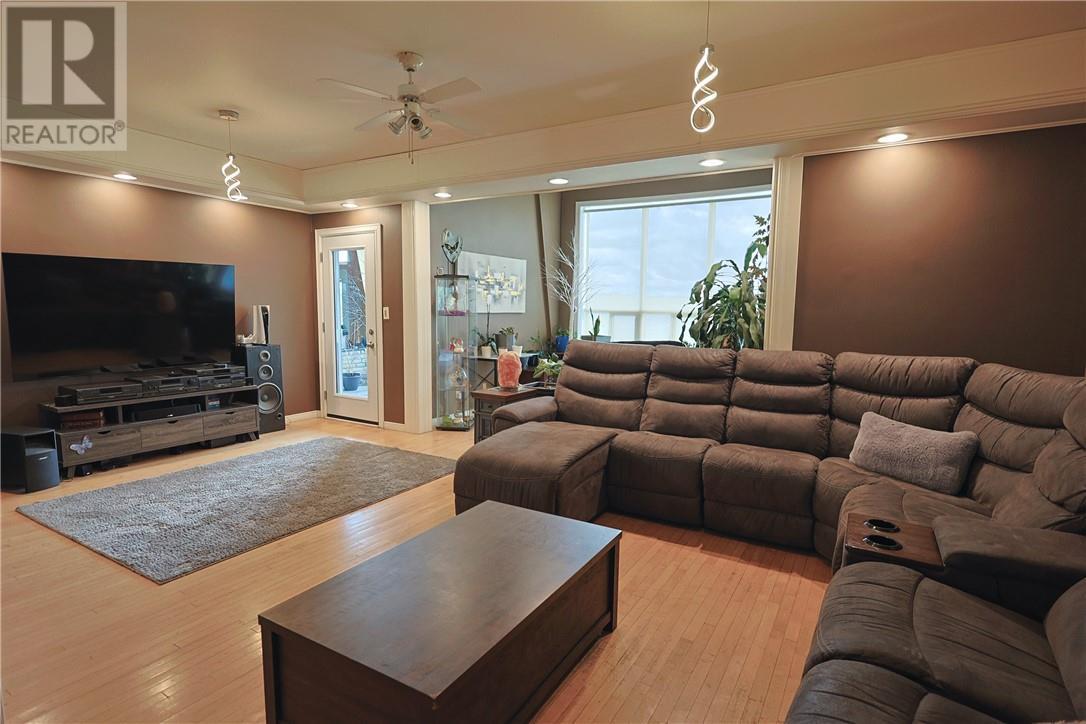 42 Elk's Club Road, Onaping, Ontario  P0M 2R0 - Photo 38 - 2128365