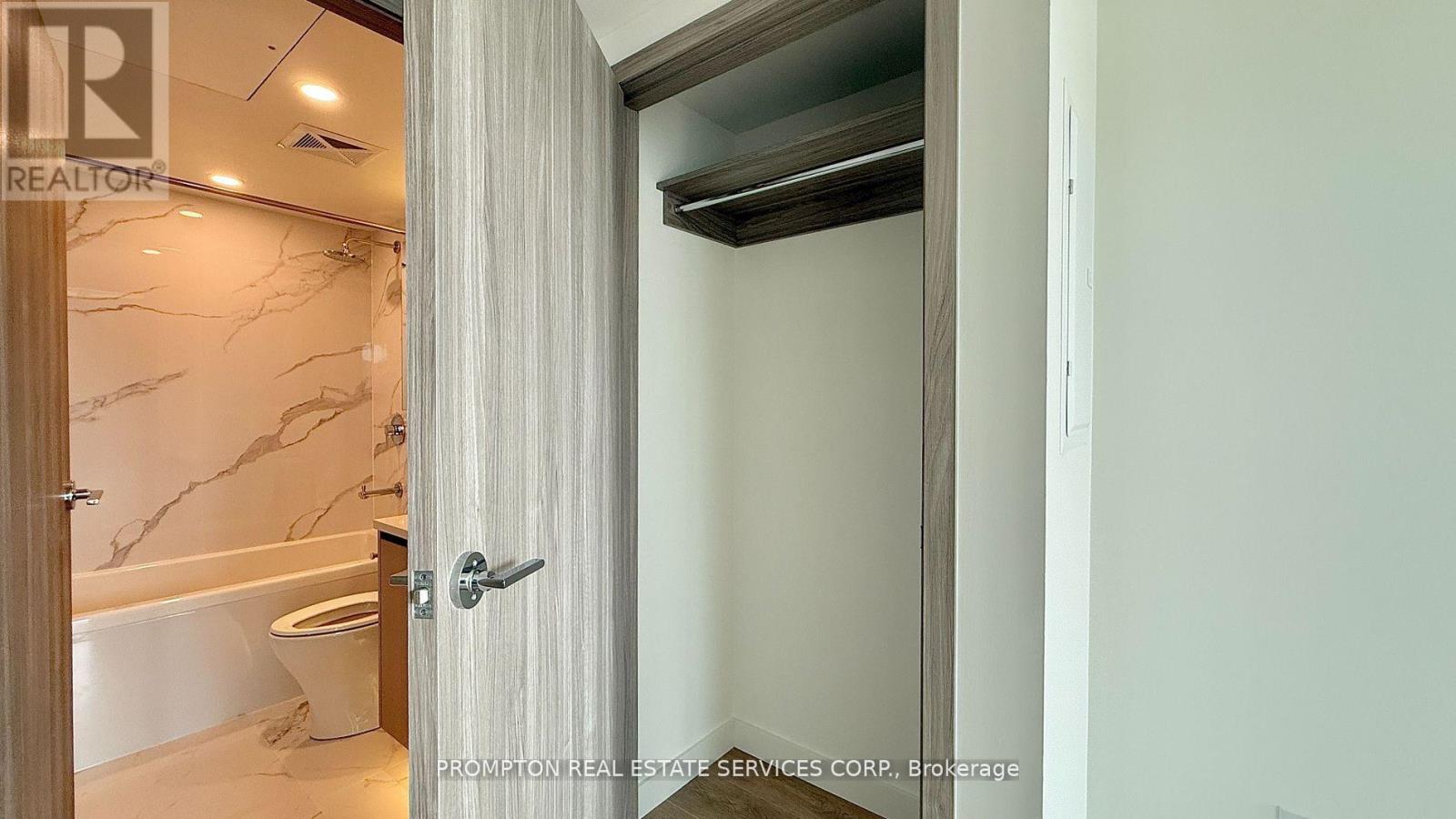 3601 - 3 Concord Cityplace Way, Toronto, Ontario  M5V 0X4 - Photo 10 - C13512274