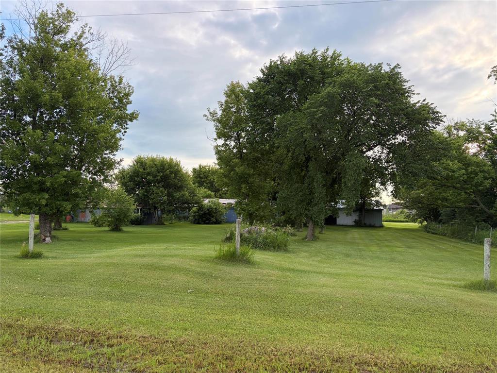 34122 37e Road, Steinbach, Manitoba  R5G 1L4 - Photo 1 - 202615450