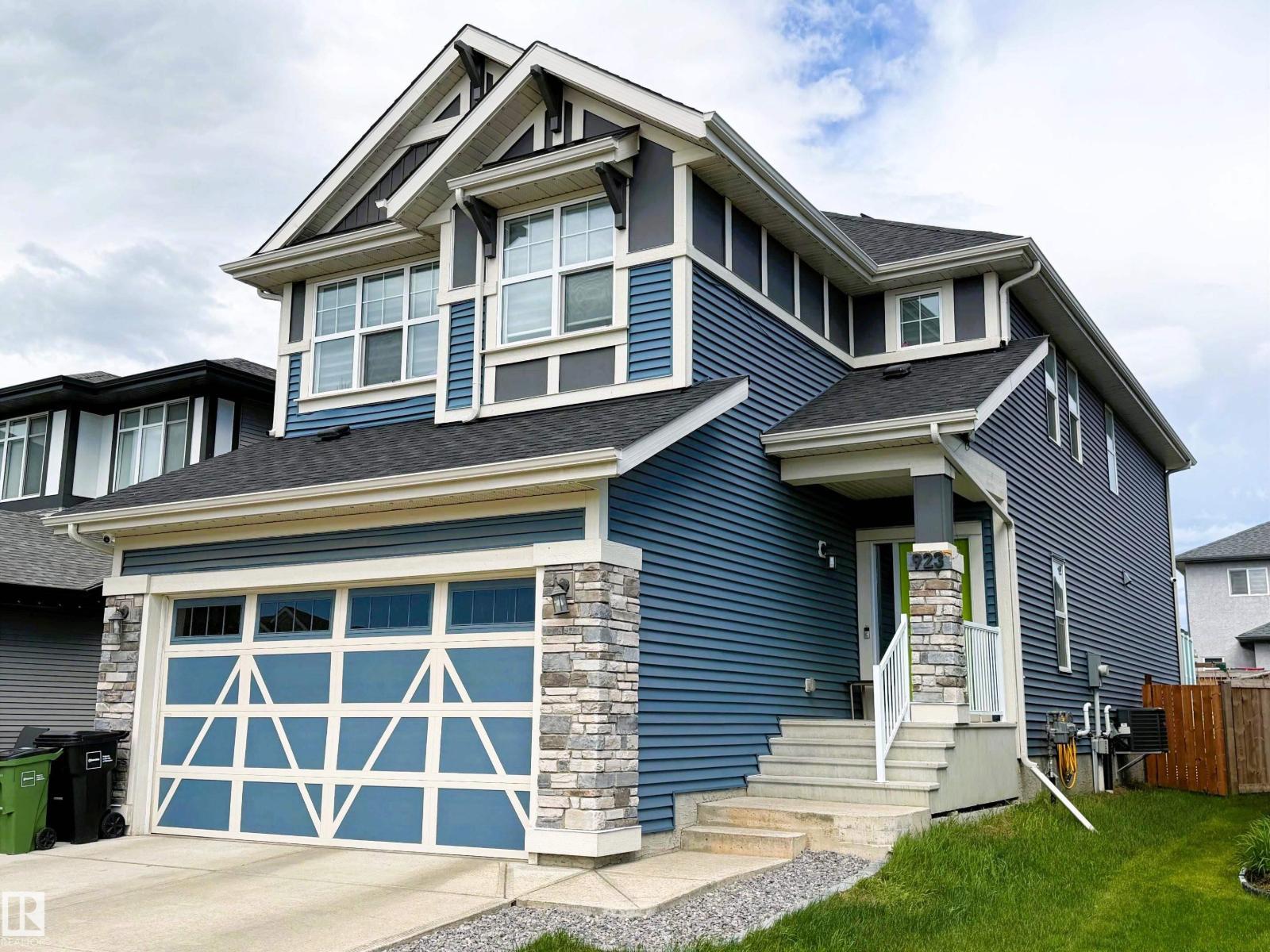 923 Mcconachie Bv NW, Edmonton, Alberta  T5Y 3X5 - Photo 2 - E4496613