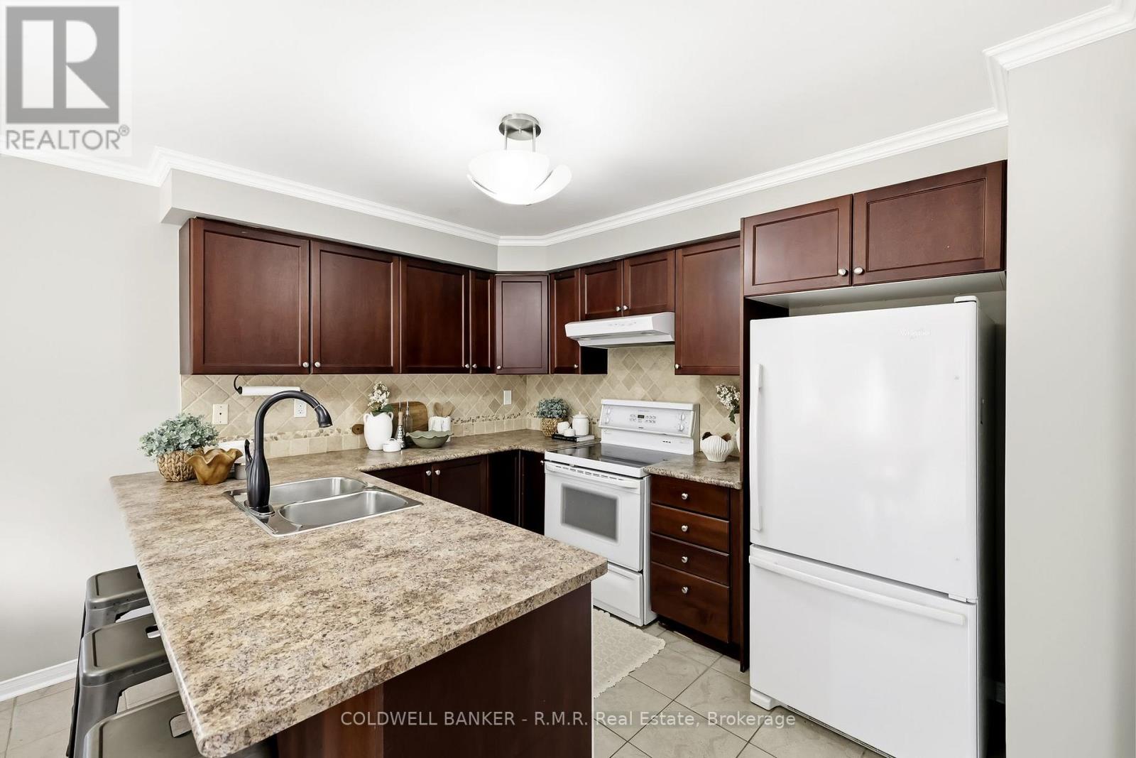 1244 Ashgrove Crescent, Oshawa, Ontario  L1K 3A4 - Photo 18 - E13512636