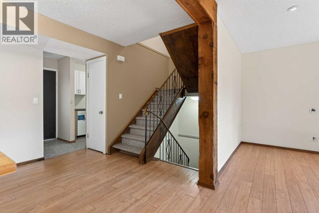 408, 2520 Palliser Drive Sw, Calgary, Alberta T2V 4S9 - Photo 3 - A2318732