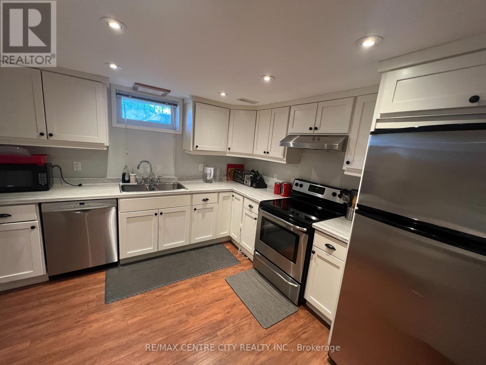 74 Brentwood Crescent, London North, Ontario  N6G 1X2 - Photo 31 - X13512526