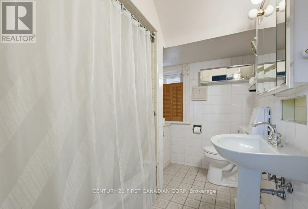 243 Tecumseh Avenue E, London South, Ontario  N6C 1S7 - Photo 19 - X13512710